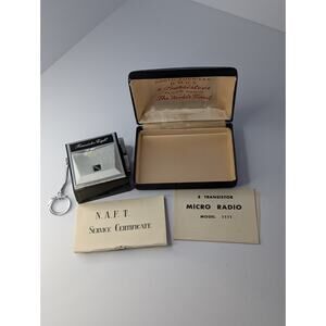 Vintage NAFT Transistor Eight Micro Radio Model 1111 w/ Case & Papers WORKS